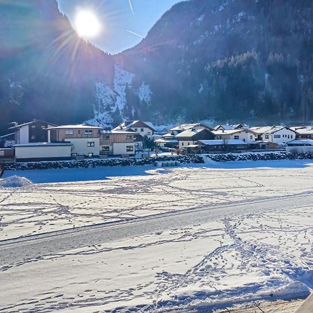 Ferienwohnung Haus Alpenrose Längenfeld Exterior foto