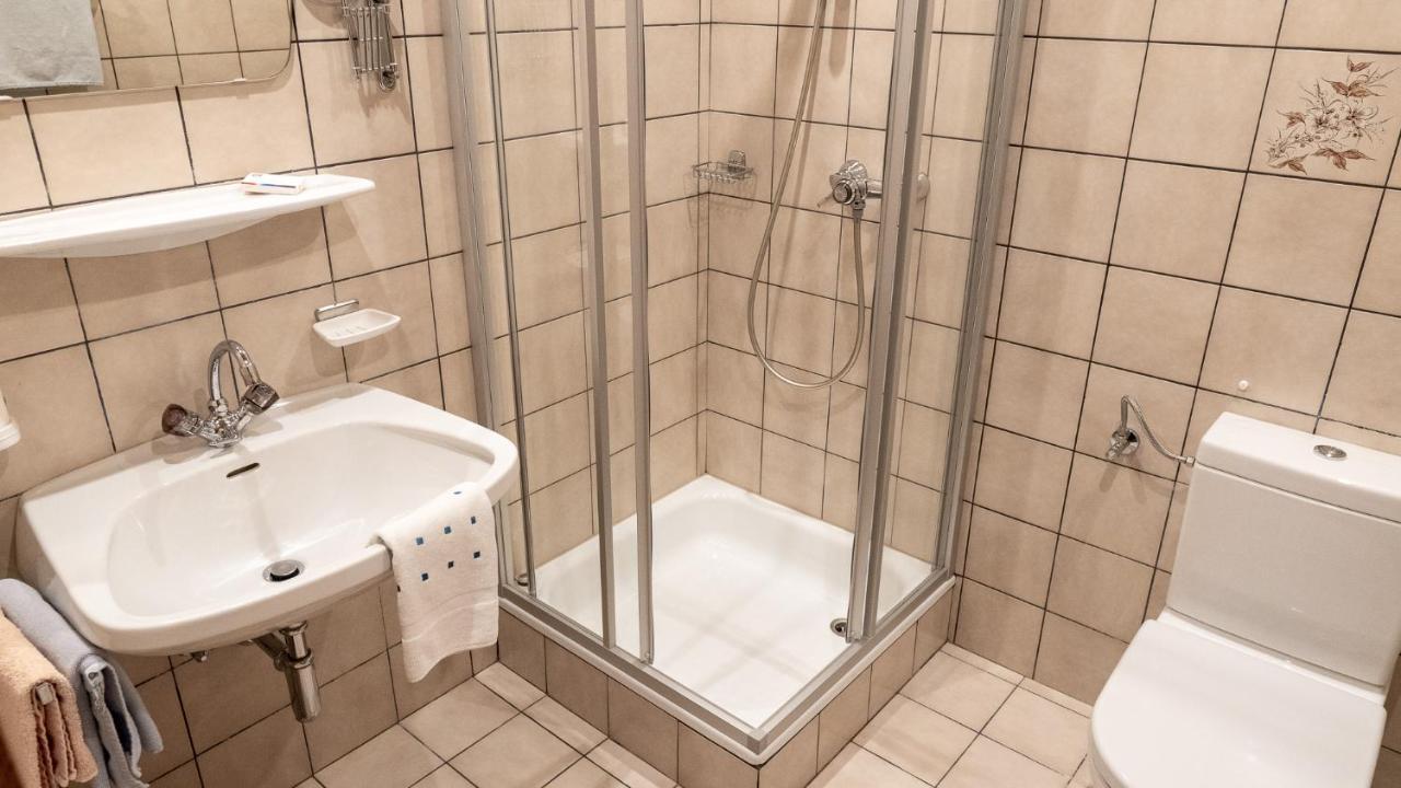 Ferienwohnung Haus Alpenrose Längenfeld Exterior foto