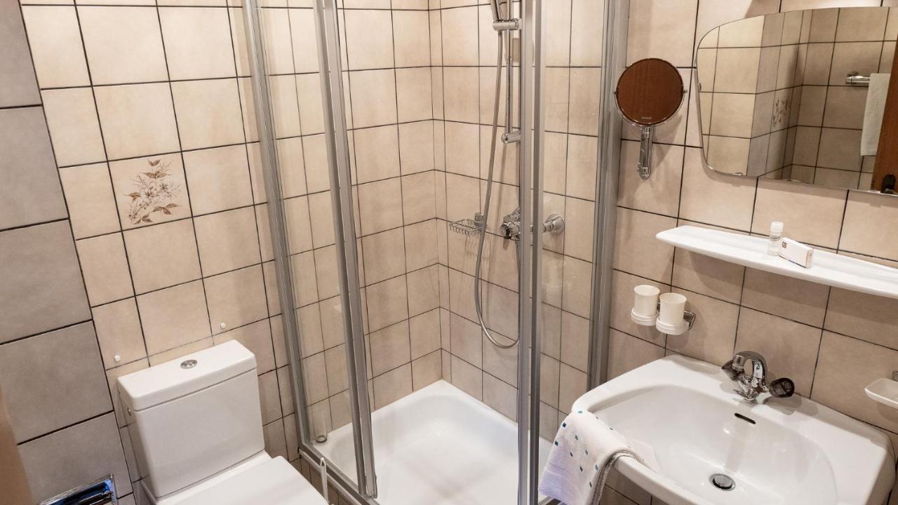 Ferienwohnung Haus Alpenrose Längenfeld Exterior foto